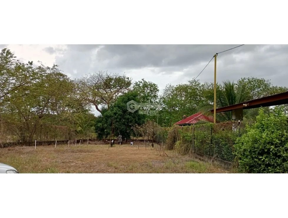 TERRENO / CHAME / 3200 M2 / LOTE PLANO / VÍA ASFALTADA