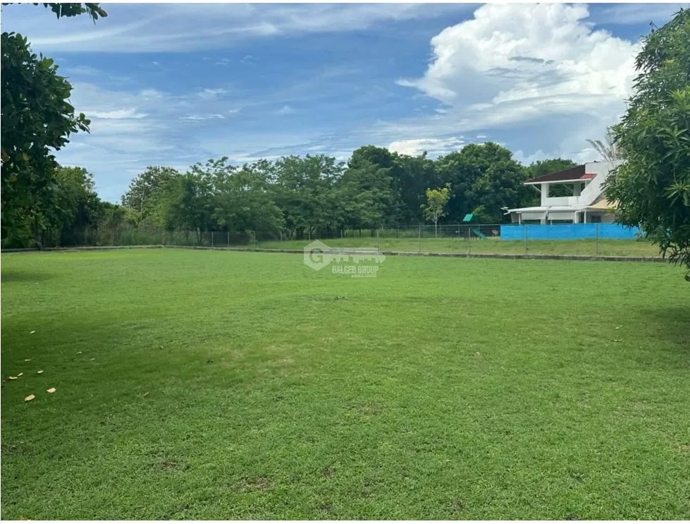 SE VENDE TERRENO TURÍSTICO EN CHAME 2500 M2 DOS FINCAS