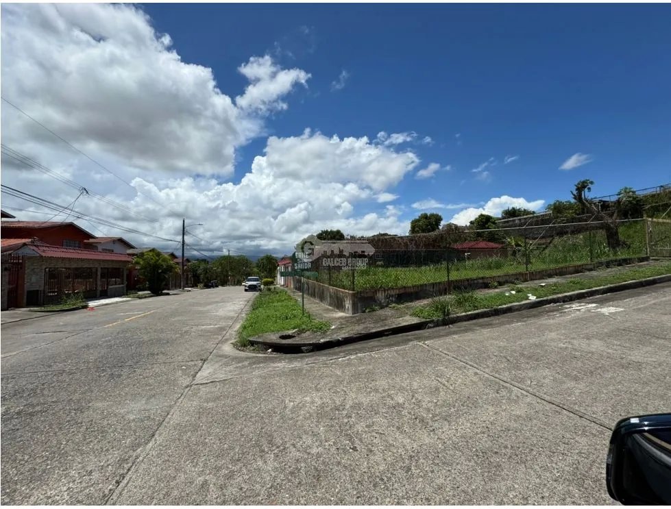 Building Lot for sale in Villa Zaita