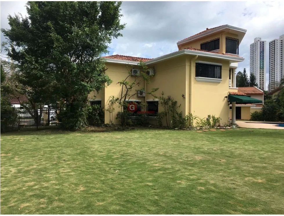 Building Lot for sale in El Carmen