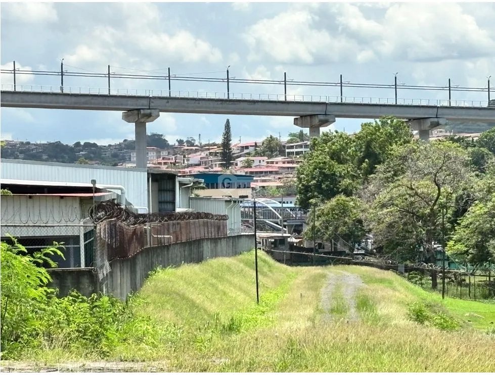 Building Lot for sale in Juan Diaz