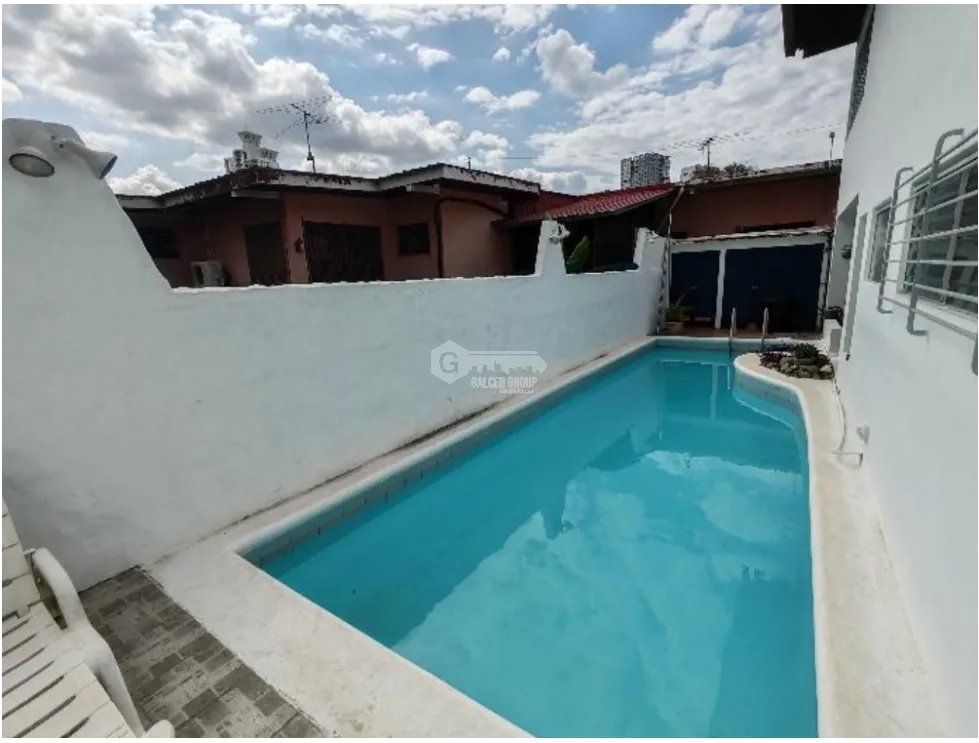 SAN FRANCISCO / 514M / PISCINA /  3 HABITACION + CUARTO Y B. SERVICIO
