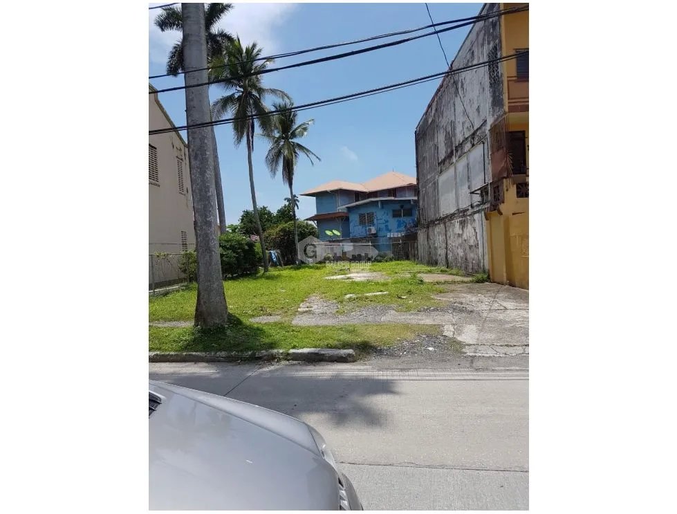 TERRENO COMERCIAL / COLON / 400m