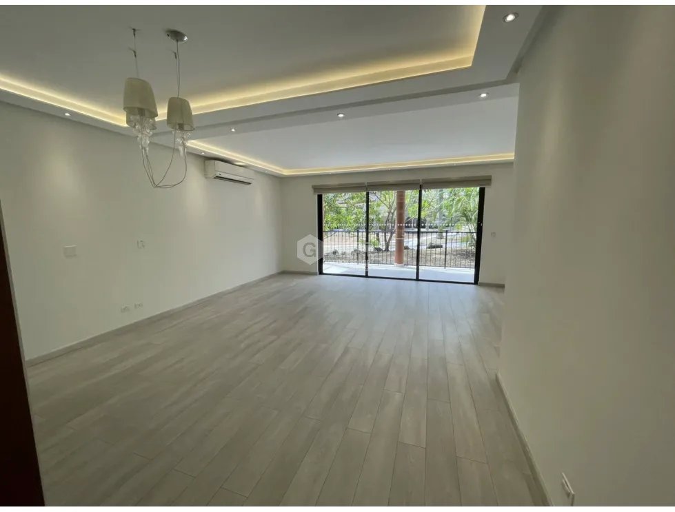 CLAYTON / EMBASSY CLUB / 300M / LINEA BLANCA HIGH END / BALCON