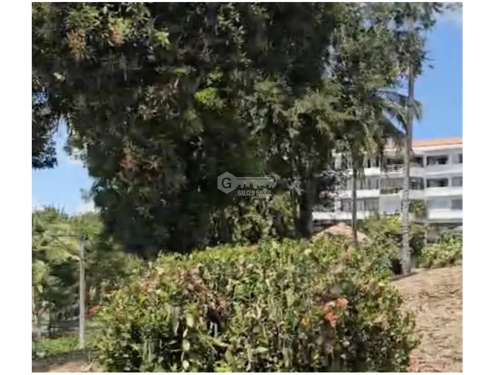 SE VENDE TERRENO UBICADO EN ESQUINA EN CORONADO CON VISTA AL MAR