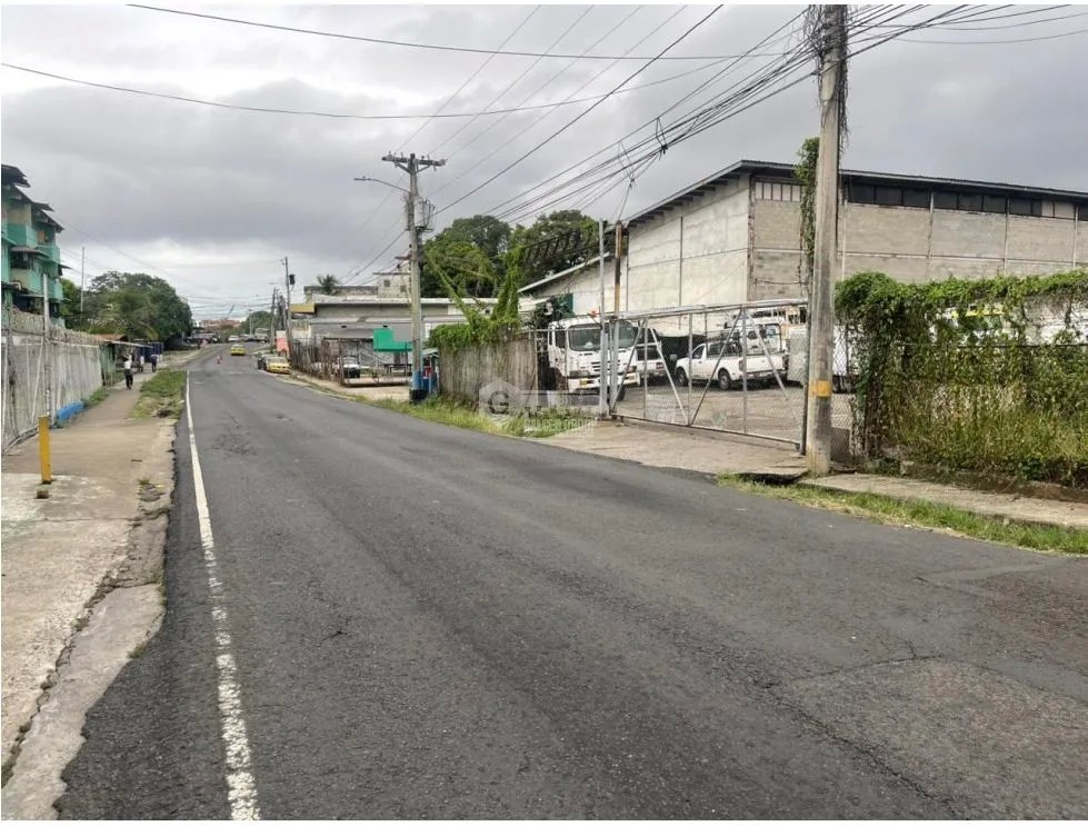 SE VENDE TERRENO EN RIO ABAJO CODIGO C-2 RM1 IDEAL PARA INVERSION