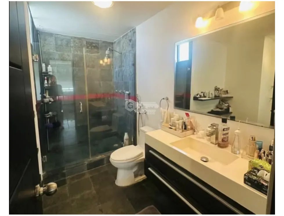 OBARRIO / PH BRISAS DE OBARRIO / 160M / 3 HABITACIONES / BALCON