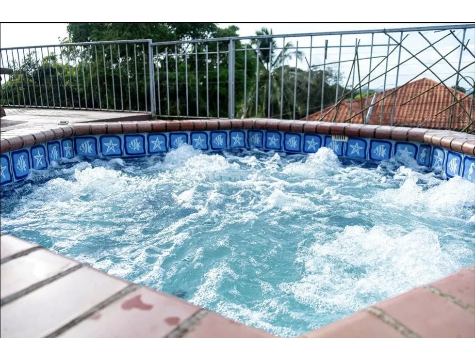 CHORRERA / EL COCO / 4041M / FINCA CON PISCINA Y GAZEBO