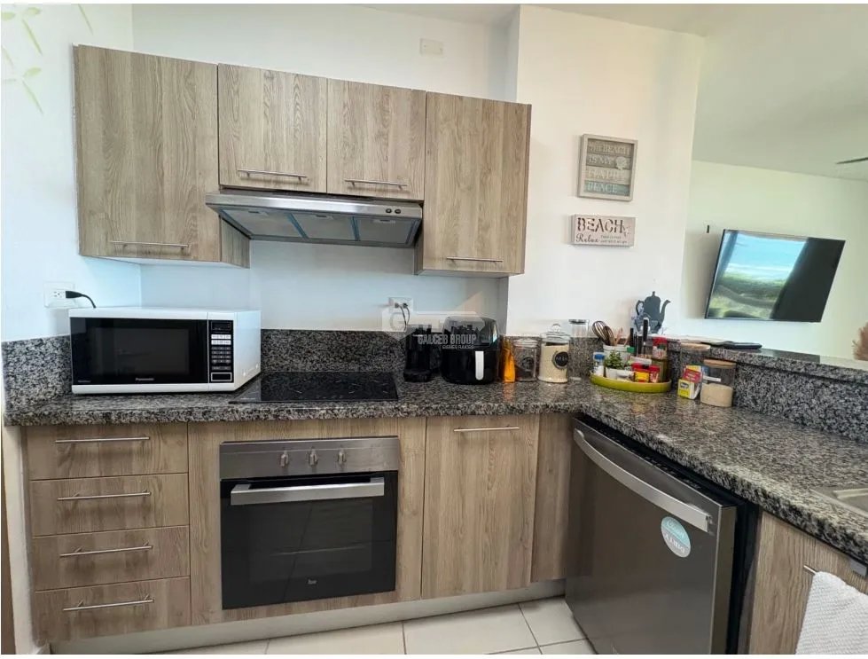 SE VENDE APARTAMENTO EN SAN CARLOS PH MALECÓN DE 2 HABITACIONES