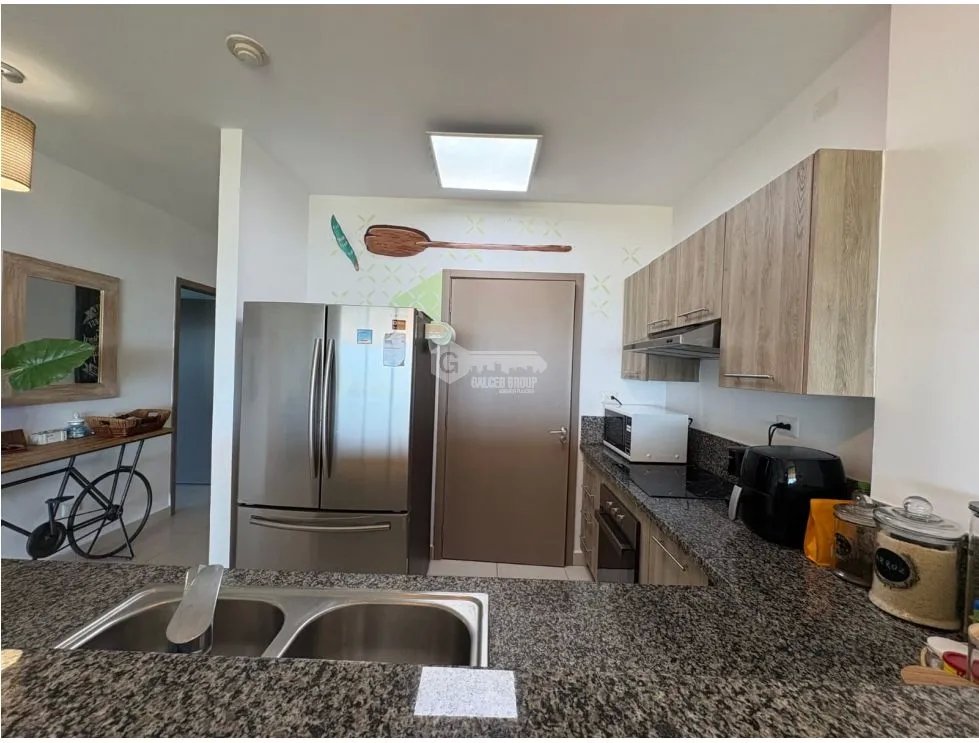 SE VENDE APARTAMENTO EN SAN CARLOS PH MALECÓN DE 2 HABITACIONES
