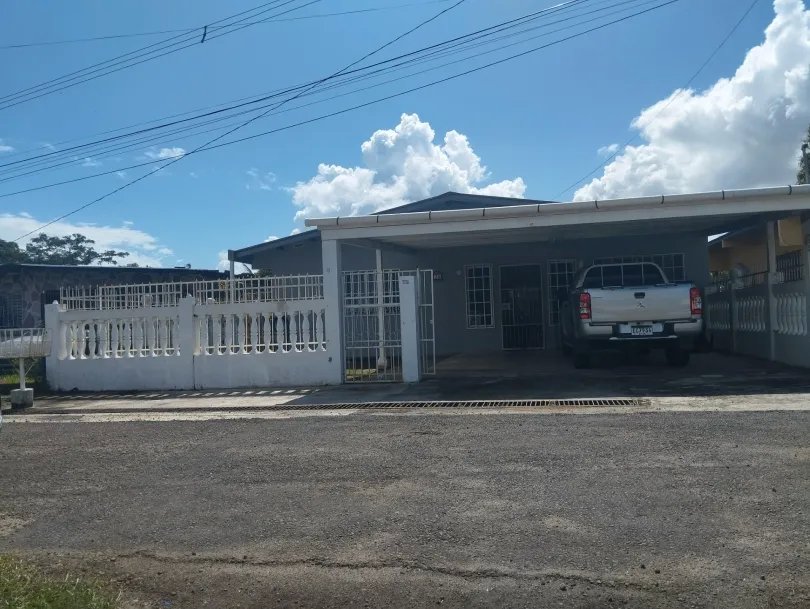 Single Family Detached For Sale in Barriada Cuarto Centenario
