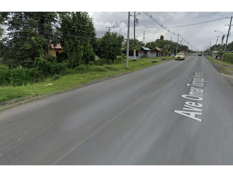 SE VENDE TERRENO EN BOCAS DEL TORO CHANGUINOLA SOBRE AVENIDA PRINCIPAL