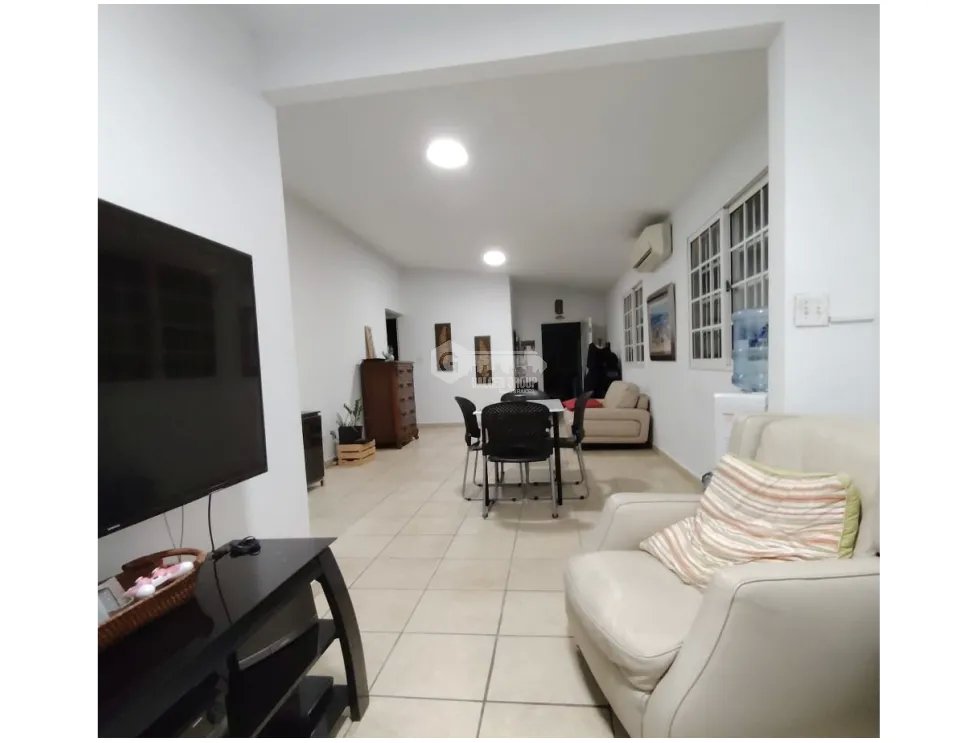 VENTA DE CASA EN BRISAS DEL GOLF DE 3 HABITACIONES CON 2 TERRAZAS