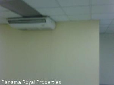 1526 - Llano bonito - commercials