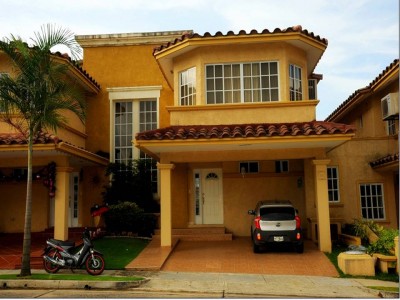 15935 - Condado del rey - casas