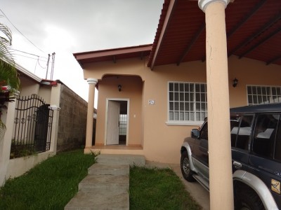 16062 - Brisas del golf - casas