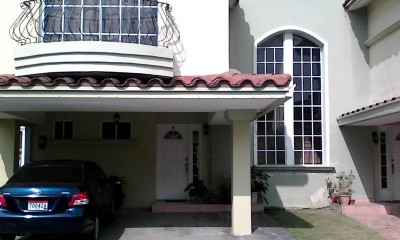 21511 - Condado del rey - casas