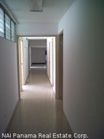2503 - Calle 50 - offices