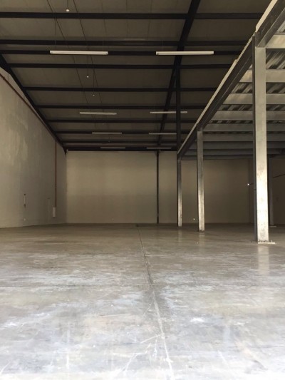 39509 - Tocumen - commercials