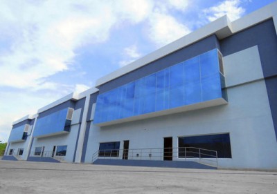 40174 - Via tocumen - commercials