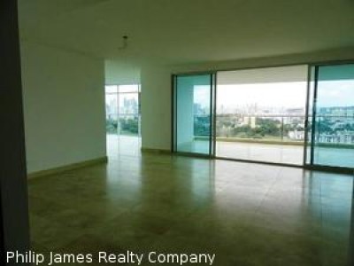 4268 - Altos del golf - apartamentos