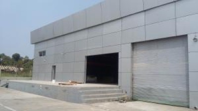 46602 - Via tocumen - locales