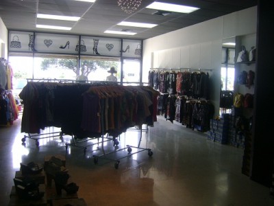 5212 - Avenida balboa - commercials