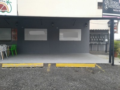 58304 - Balboa - commercials