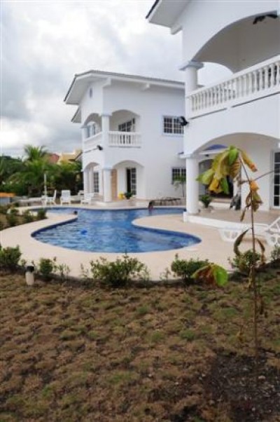 5839 - Portobelo - houses