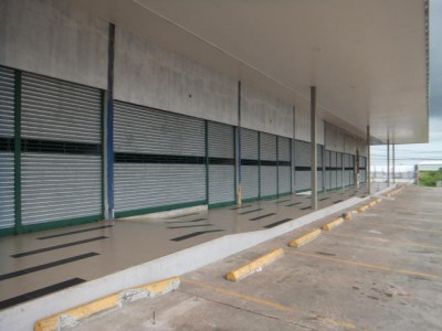 58423 - Tocumen - commercials