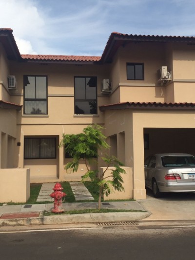 65548 - Howard - houses