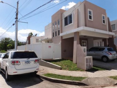 69004 - Brisas del golf - casas