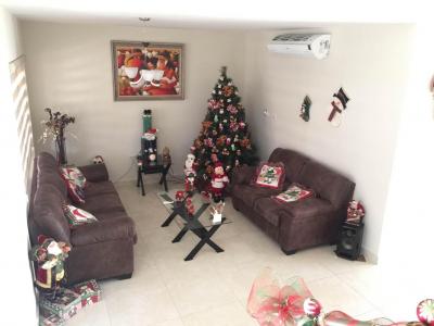 70420 - Juan diaz - houses - reserva de versalles