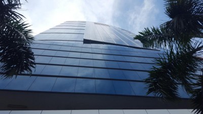 74279 - Costa del este - locales