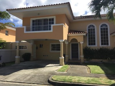 76863 - Costa del este - houses