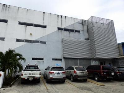 77679 - 12 de octubre - locales