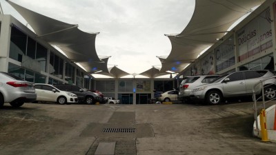 84764 - Condado del rey - locales