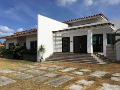 92930 - Coronado - casas